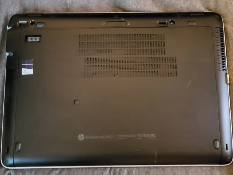 HP EliteBook 840 128GB Laptop Bottom View HP EliteBook 840 128GB Laptop Bottom View