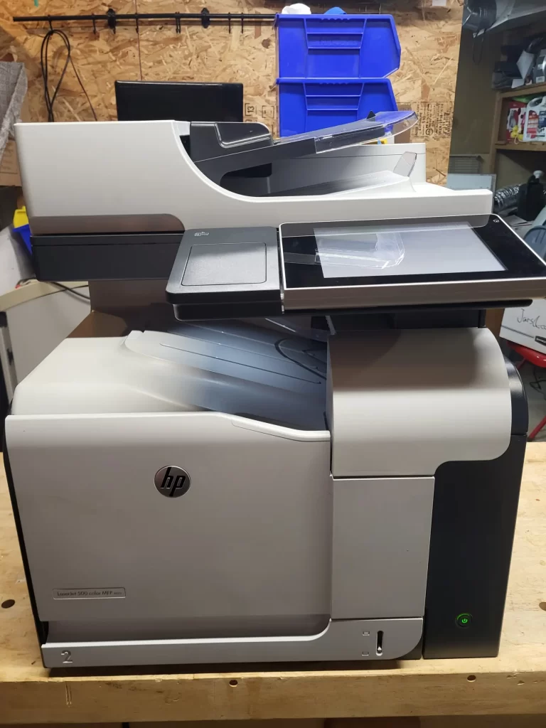 LaserJet 500 color MFP M575 Printer Front View LaserJet 500 color MFP M575 Printer Front View
