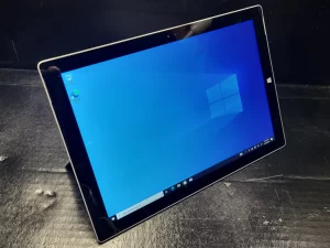 Microsoft Surface Pro 3 Tablet 128GB Open View