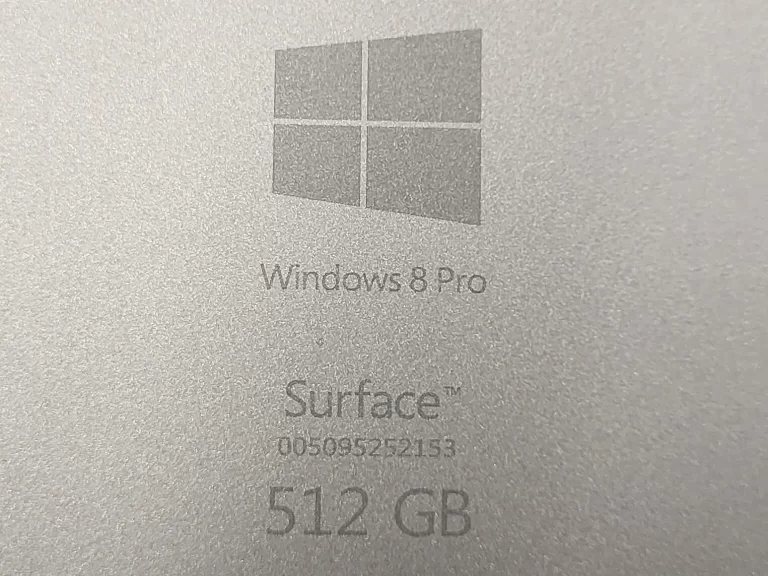 Microsoft Surface Pro 3 Tablet 512GB Open View Microsoft Surface Pro 3 Tablet 512GB Open View