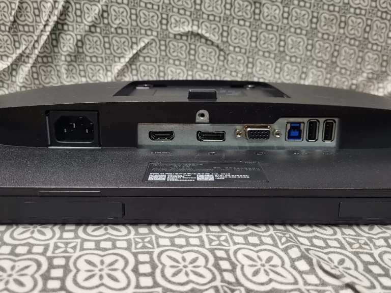 Dell P2217HC 22 inch Wide Screen Monitor Cable Ports Dell P2217HC 22 inch Wide Screen Monitor Cable Ports