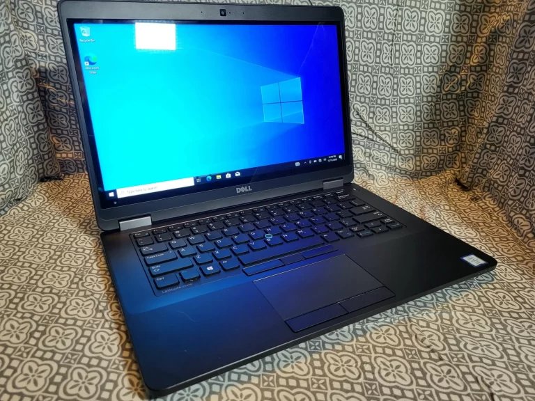 Dell Latitude E5470 Laptop 256GB HDD, Intel I5 Processor, 8GB Ram, Touchscreen full view