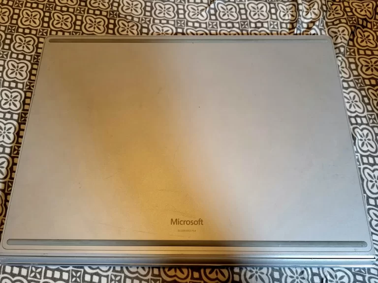Microsoft Surface Book Laptop 128GB SSD, Intel I5 Processor, 8GB Ram bottom view Microsoft Surface Book Laptop 128GB SSD, Intel I5 Processor, 8GB Ram bottom view