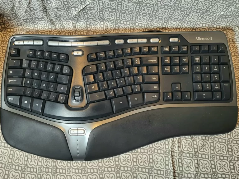 Ergonomic refurbished keyboards example 2 Ergonomic refurbished keyboards example 2