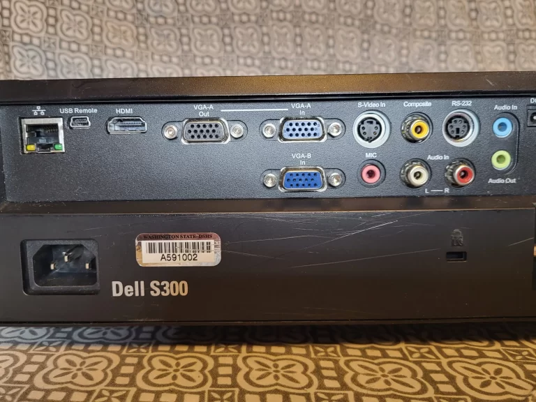 Dell S300 Projector Ports Dell S300 Projector Ports
