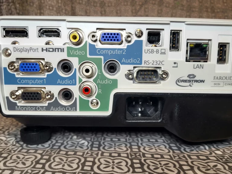Epson H471A PowerLite 1945w WXGA 3LCD Projector Ports Epson H471A PowerLite 1945w WXGA 3LCD Projector Ports