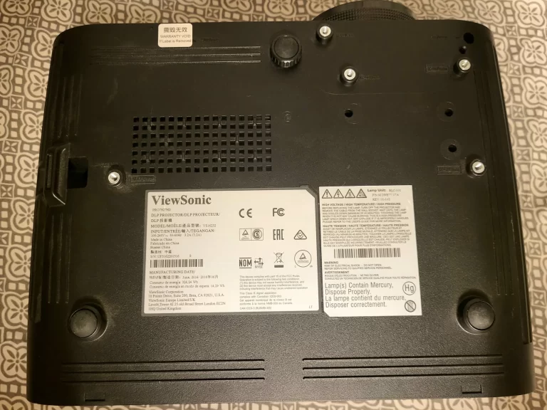 ViewSonic LightStream Pro7827HD Bottom View ViewSonic LightStream Pro7827HD Bottom View