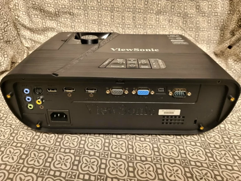 ViewSonic LightStream Pro7827HD Ports ViewSonic LightStream Pro7827HD Ports